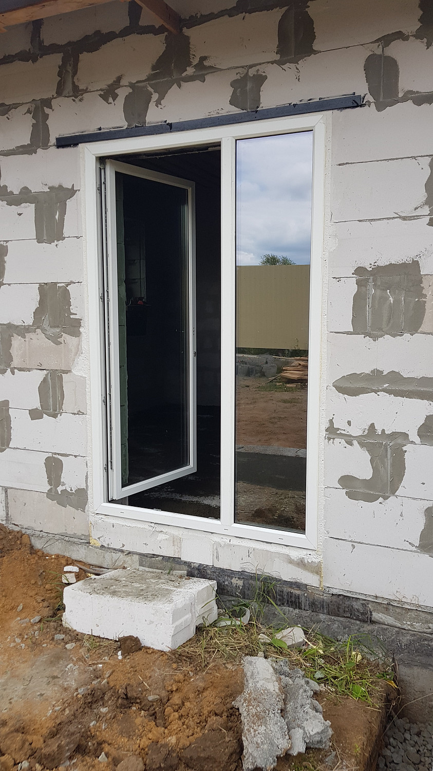 Пластиковые окна REHAU GRAZIO с ламинацией